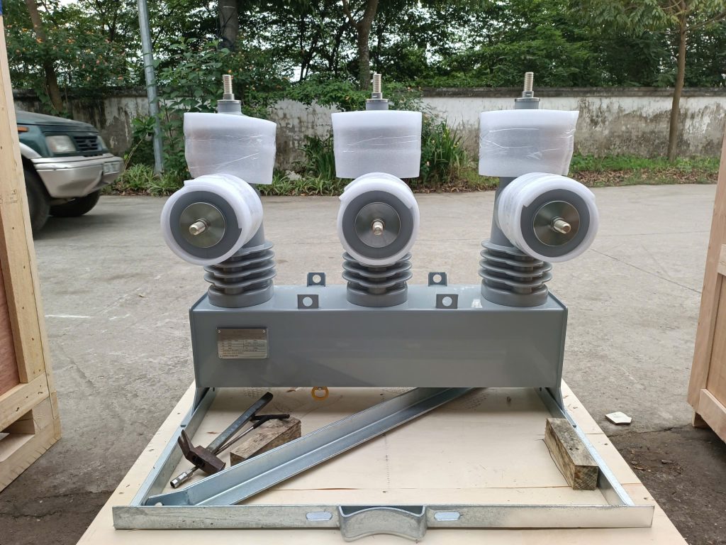 Recloser máy đóng cắt tự động lặp lại